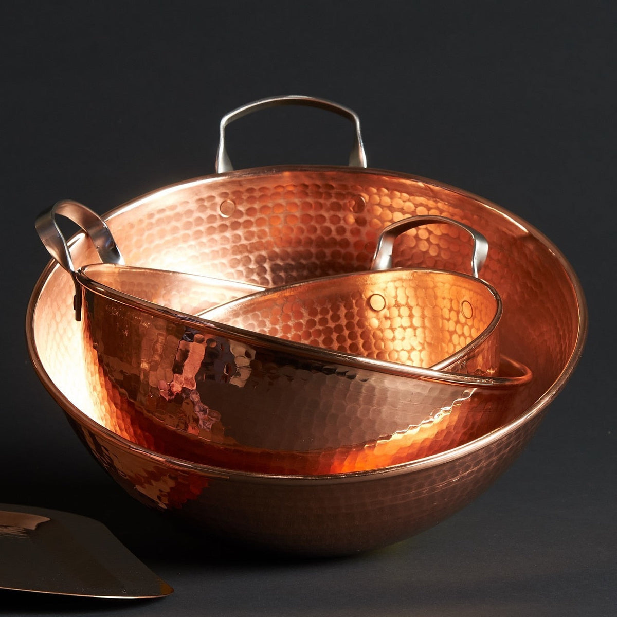 **Sample** Copper Mixing Bowls