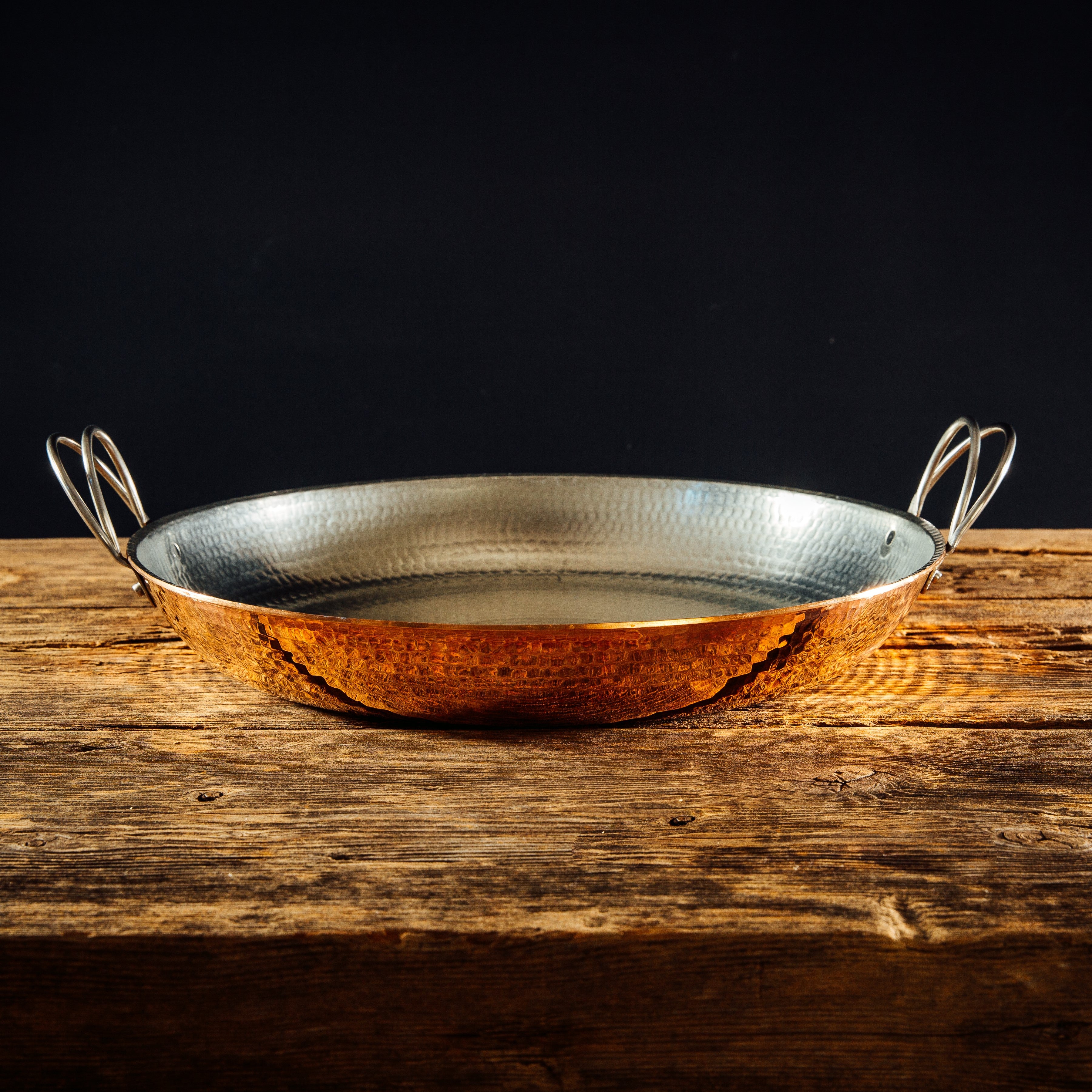 Copper paella pan
